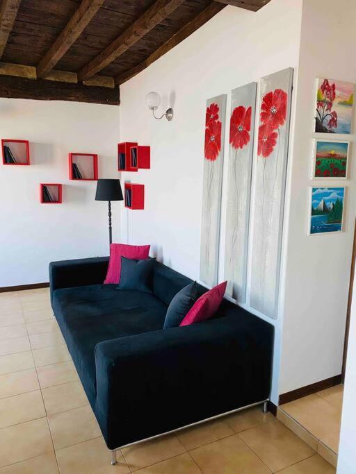Babalu Con Vista Lago Arona Bagian luar foto